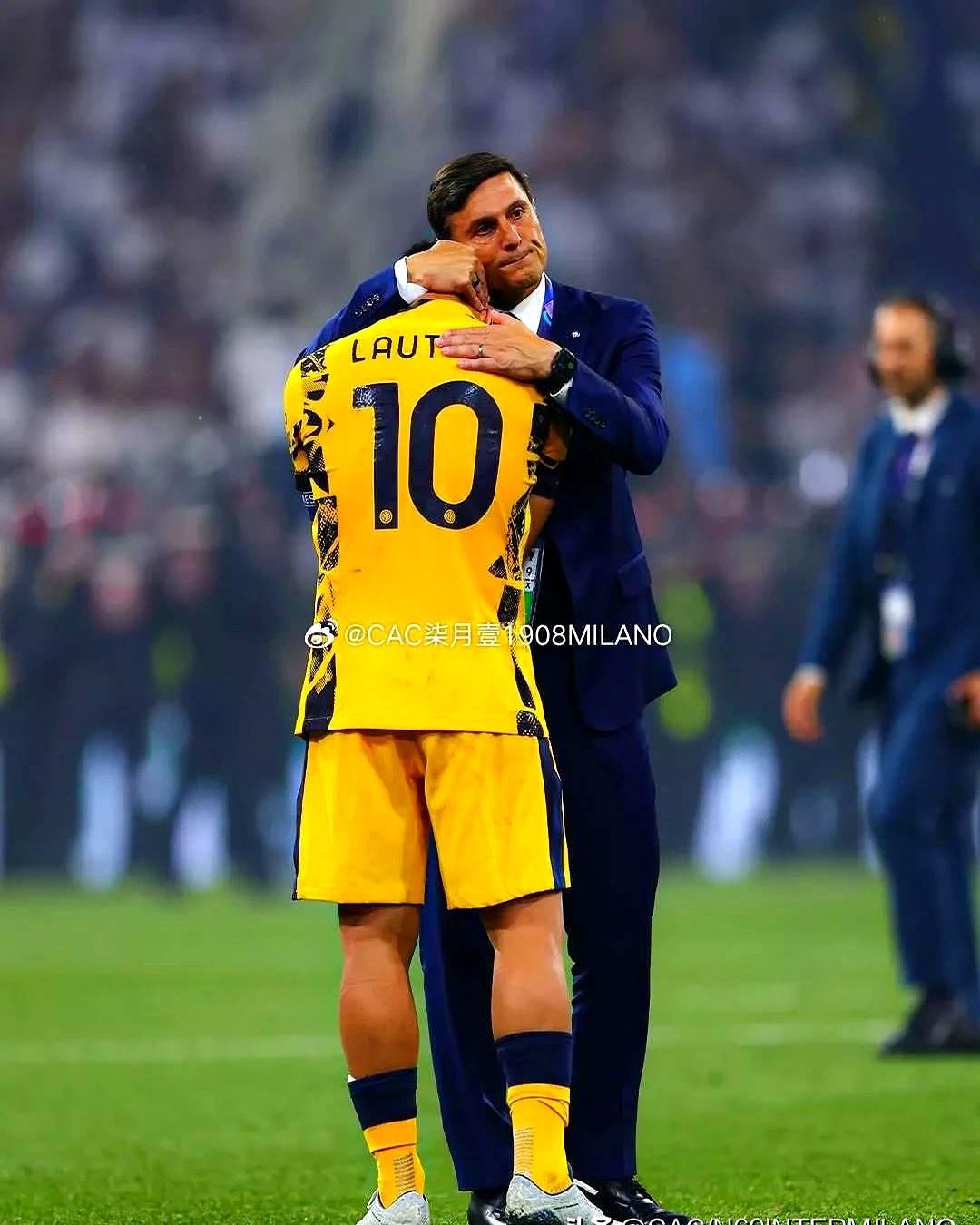 清晨比利亚雷亚尔调整名单以备社区盾，队长鼓劲环节打磨，悬念犹存，赛程密集仍需轮换的简单介绍