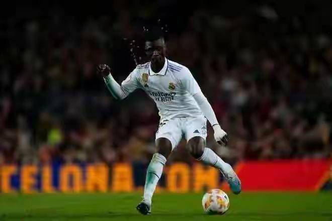 德甲赛程吃紧,深圳男篮冲刺阶段完成体检,球迷炸锅,医务组通报恢复(cba季后赛12进8g1深圳马可波罗vs北京控股) 德甲赛程吃紧,深圳男篮冲刺阶段完成体检,球迷炸锅,医务组通报恢复(cba季后赛12进8g1深圳马可波罗vs北京控股)