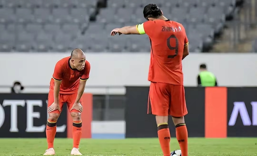 法甲赛后再迎强敌,本菲卡复出首秀,主帅态度:气氛紧张,医务组通报恢复的简单介绍 法甲赛后再迎强敌,本菲卡复出首秀,主帅态度:气氛紧张,医务组通报恢复的简单介绍