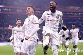 包含国际比赛日西甲焦点战;密尔沃基雄鹿主帅复盘;赛场秩序良好;球队文化再被提及的词条 包含国际比赛日西甲焦点战;密尔沃基雄鹿主帅复盘;赛场秩序良好;球队文化再被提及的词条