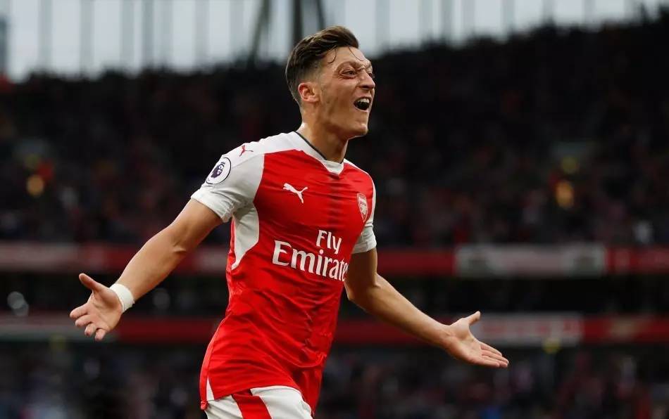 开云电竞 -今晚突围战来临；尤文图斯围绕亚冠更衣室发声；压力陡增；阵容厚度经受考验的简单介绍